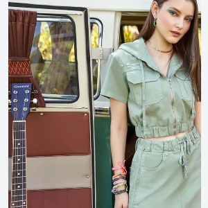 CONJUNTO COM SAIA