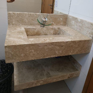 LAVATÓRIO TRAVERTINO COM ESPELHO