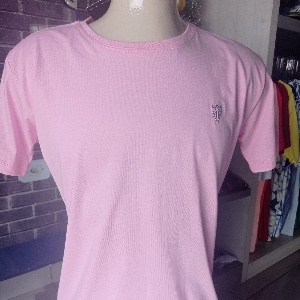 CAMISETA ROSA BáSICA P