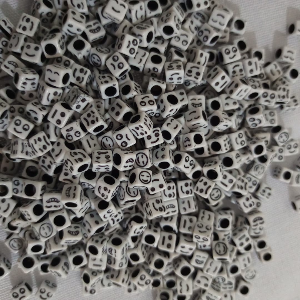 MIÇANGAS CARINHAS