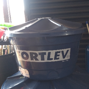 CAIXA FORTLEV PVC 310 LTS C/  TAMPA