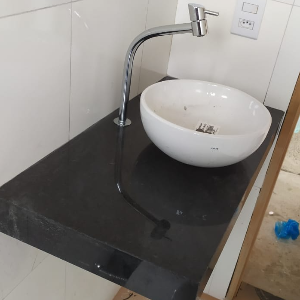 BANCADA BANHEIRO ESCURA SIMPLES