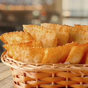 PASTEL DE FRANGO