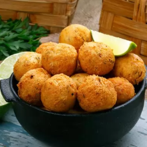 BOLINHO DE PEIXE