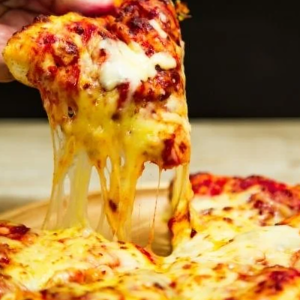 PIZZA PALMITO ESPECIAL